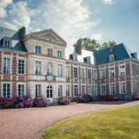 Chambres d'hôtes & Gîtes du Château de Grand Rullecourt, hotel em Grand Rullecourt