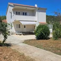 Adriatic Retreat: Apartmani Pazanin, hotel Vinišćében