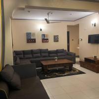 The Tropics Apartment Mombasa, hotel dicht bij: Internationale luchthaven Moi - MBA, Mombassa