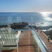 Heathcliff1 Luxury Couples Retreat with Stunning Coastal Views!, hotel in Boat Harbour