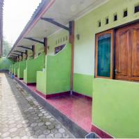 OYO Life 92829 Kos Insan Madani, hotel near Lombok International Airport - LOP, Praya