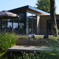 6 persoons bungalow met omheining van de tuin