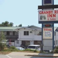 Granby River Inn & Suites, hotel v mestu Grand Forks