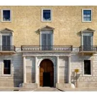 Maré Resort, hotel in Trani