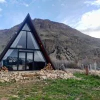 Loft de Montaña Único y Moderno, hotel in Esquel