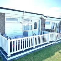 Classic Seaside Holiday Home in Hemsby