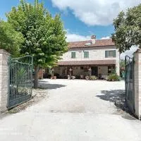 Casa vacanza Flora, hotel a Grottazzolina