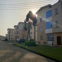 3 Bedroom Spacious Apartment, hotel perto de Aeroporto Internacional Murtala Muhammed - LOS, Okunola