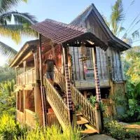 JungleHavenBali - Private Nature Stay, hotel di Meliling