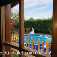 Jacuzzi Balnéo piscine "La Palmeraie Oasis", hotel en Férolles