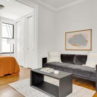 Kips Bay 1BR w WD nr E River 6 Train NYC-829, hotel di Gramercy, New York