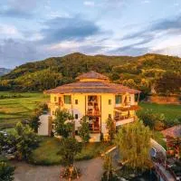 Pupah Kanna Pua-ปู๋ ป๋าล์ คันนา ปัว, hôtel à Pua