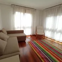 Apartment with parking "Hola Oviedo", hotel v destinaci Oviedo
