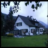 La maison du petit bonheur, hotel sa Moutier