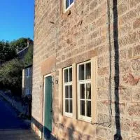 18th-Century three-bedroom Mill Worker's Cottage, ξενοδοχείο σε Cromford