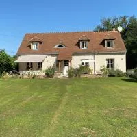 Dame-Marie-les-Bois में, होटल LE CLOS DU GOLF