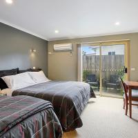 Motel Strahan, hotel near Strahan Airport - SRN, Strahan