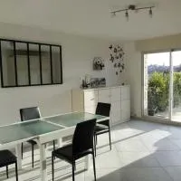Appartement a 2 pas de la plage, מלון בארקוי
