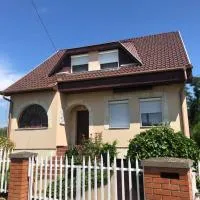 István Apartman, hotel din Tiszafüred