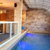 Serentias suite & spa, hotel Ein Kinya városában
