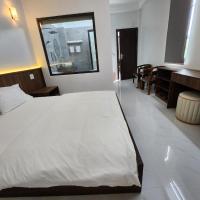 KL Retreat Hotel, hotel cerca de Tho Xuan Airport - THD, Thanh Hóa