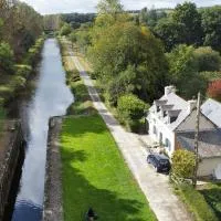 Ecluse de l'Ile, hotel di Carhaix-Plouguer