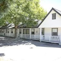 Sierra Mountain Inn, hotel v destinaci Grass Valley