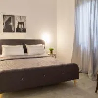 Aura Spacious 2 Bedroom Apartment