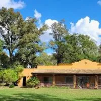 Estancia Pedro Chico - Hotel Rural, хотел в Часкомус