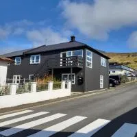 Hyggelig lejlighed i Sandavágur, hotel em Sandavágur