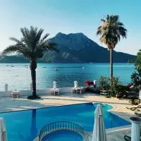 Ford Hotel, hotel din Adrasan