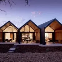 Par Five Shacks, hotel u gradu Beri