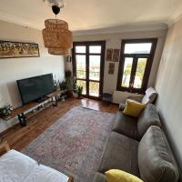 Historic Wooden House with Bosphorus view, hotel u četvrti Sariyer, Sarıyer