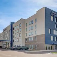 Hampton Inn & Suites Williamstown Ark Encounter, Ky, хотел в Уилямстаун