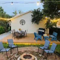 Pensa-Cozy Downtown bungalow, w/ backyard oasis!