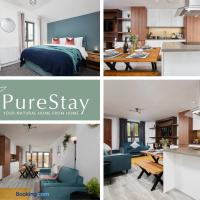 Stunning 5 Bed House By PureStay Short Lets & Serviced Accommodation Manchester With Parking