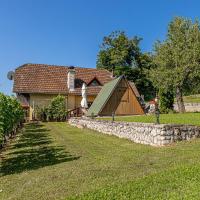 Vineyard Cottage Hočevar With Sauna - Happy Rentals