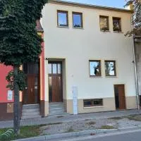 Stromořadní 17, hotel a Břeclav