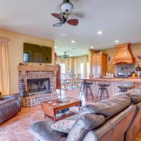 Peaceful Haynesville Vacation Rental with Yard!, hotel poblíž Magnolia Municipal - AGO, Haynesville
