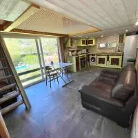 La tiny house de Chaparon, hotel en Lathuile