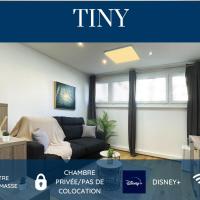 HOMEY TINY - Chambre privée - Située en Hyper-centre - Disney Plus et Wifi inclus - Sans SDB - Proche de Genève et des transports en commun