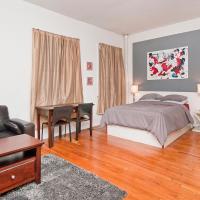 great studio apt new york city، فندق في ألفابت سيتي، نيويورك