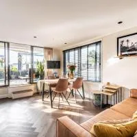 Aalsmeer में, होटल Beautiful Water Villa, near Schiphol and Amsterdam