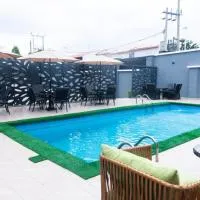 The Grosvenor Suites Gwarinpa Abuja, hotel Abujában