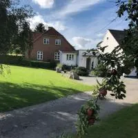 Ferielejlighed til 2 personer, hotel in Ebeltoft