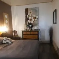 Chambres d'Hôtes L'Hermitage、アンゼクスのホテル