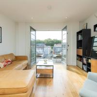 Cosy 2 bed flat in central Bristol on river Avon, Redcliffe, Bristol, hótel á þessu svæði