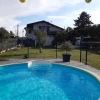 Maison de campagne 10 personnes., viešbutis mieste Brizambourg