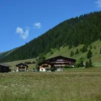 Hotel Restaurant Walliser Sonne, ξενοδοχείο σε Reckingen - Gluringen