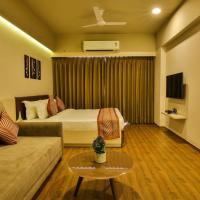 The Weekend Address, hotel cerca de Aeropuerto de Surat  - STV, Surat